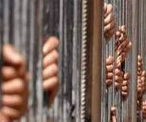 مصر اليوم - القبض على فلسطينيين أحدهما ضابط قرب قناة السويس